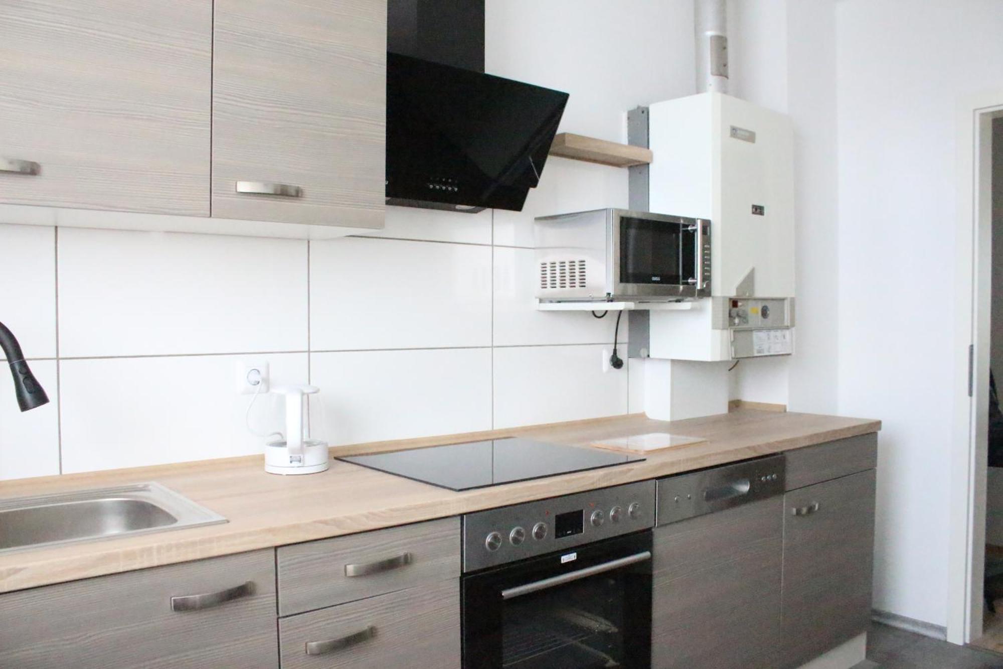 Apartment 1 In Dreizimmer Innenstadt Ferien