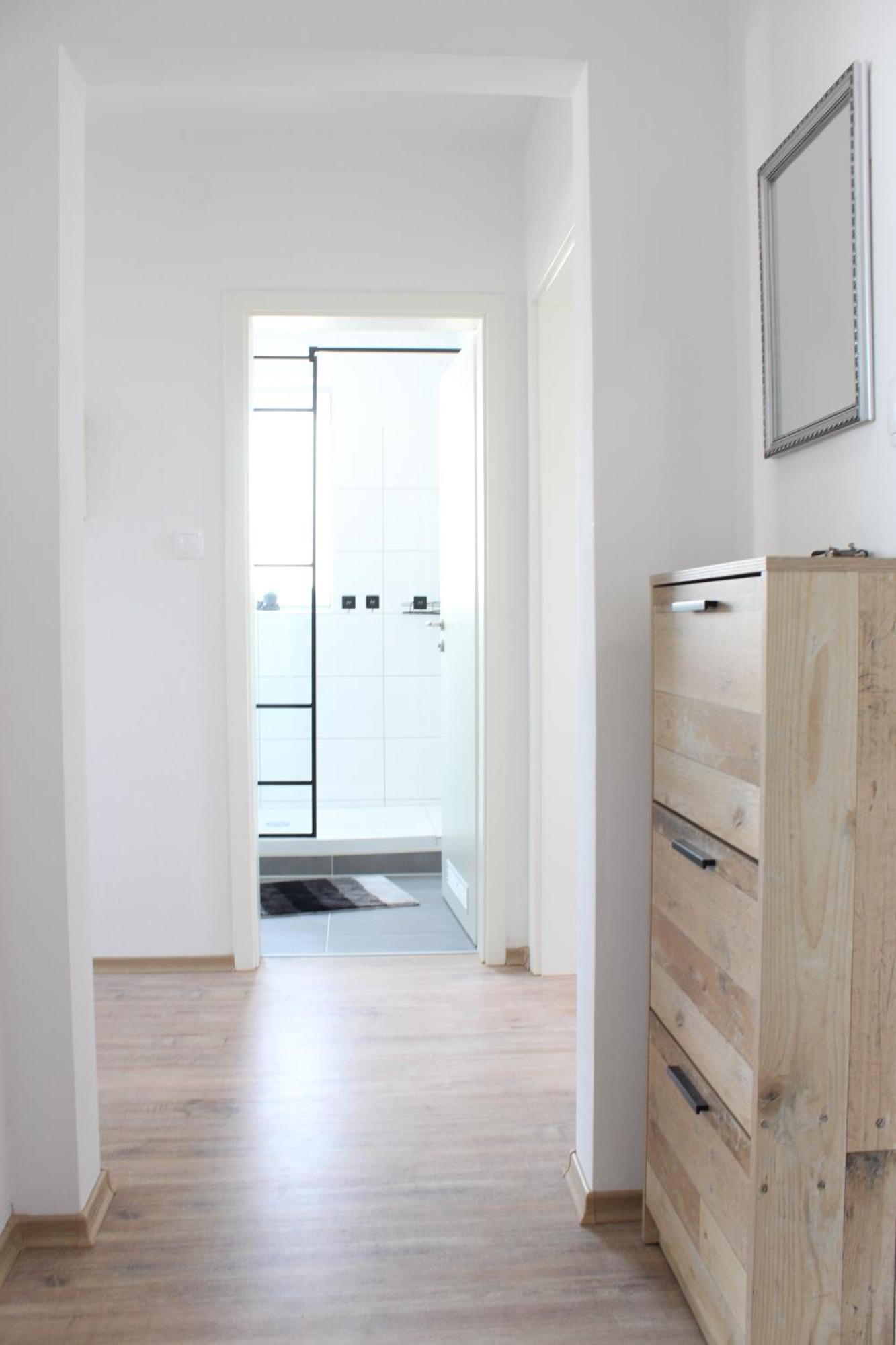 1 In Dreizimmer Innenstadt Ferien Apartment *